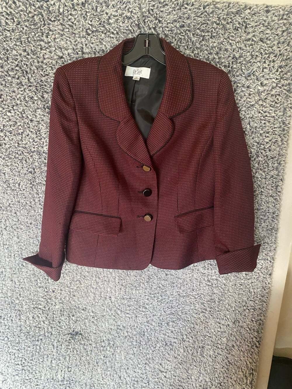 Le Suit Petite Women's Burgundy Red and Black Polka Dot Button-Front Blazer Jack